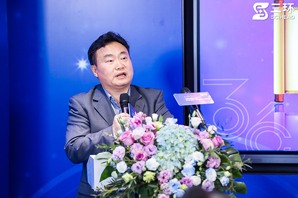 14838488.jpg 14838488.jpg